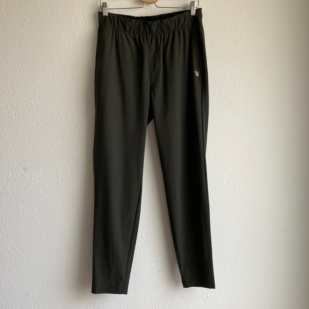 Vuori Mens Fleet pant CA32350 RN156509 POREF#04119 STYLE REF#V429 BalsamGrey MED